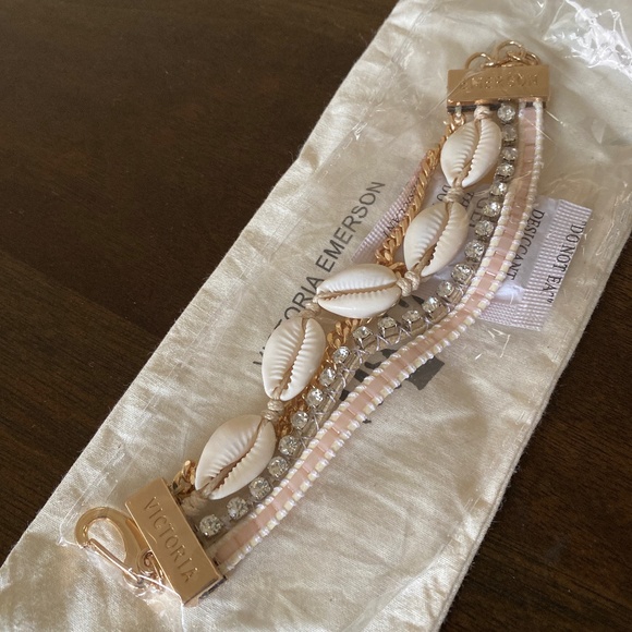 NEW Victoria Emerson shell bracelet - Picture 1 of 4